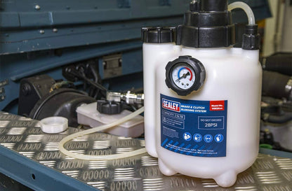 Sealey VS820 Brake and Clutch Bleeding System